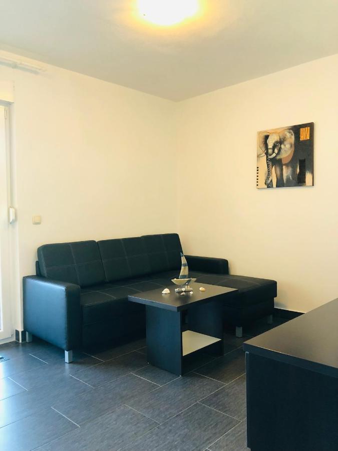 Apartment Miaantonia Vrsi Exterior foto